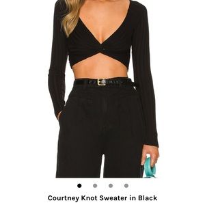 Superdown Courtney Knot Sweater Crop Top